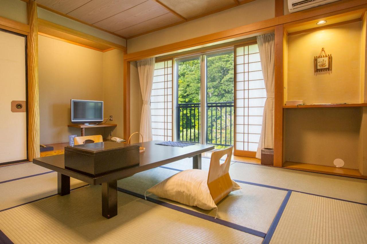 Shiobara Onsen Ryokan Kamiaizuya Nasushiobara Exteriör bild